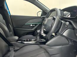 Peugeot 2008 KW72VUU