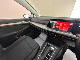 Volkswagen Golf AE73YPM