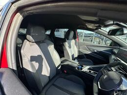 Peugeot 3008 LJ73AZM