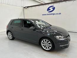 Volkswagen Golf MW67FMC