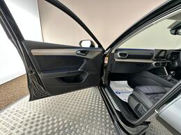 SEAT Leon SJ21VNO