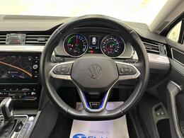 Volkswagen Passat YE70UZH