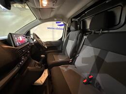 Vauxhall Vivaro DN24YLM