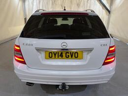 Mercedes-Benz C Class OY14GVO