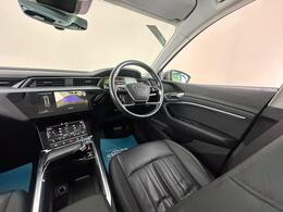 Audi e-tron NL70UPZ