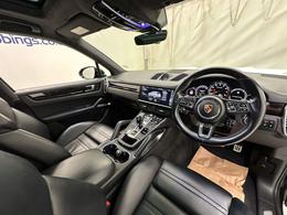Porsche Cayenne SW69BKY