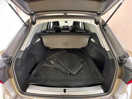 Audi A4 Avant WR71BKU