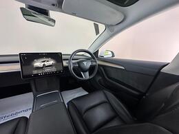 Tesla Model 3 AF72VKR