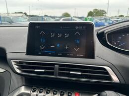 Peugeot 3008 GU17XCT