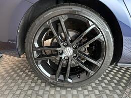 Volkswagen Golf MD66AXF