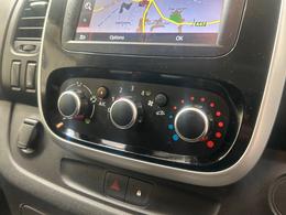 Renault Trafic DN69CVJ