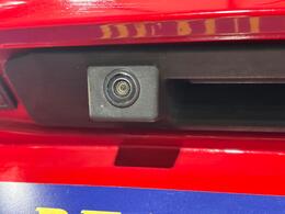 Dfd1b399186b4e31b3135164253ae835