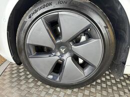 Tesla Model 3 AF22DGX