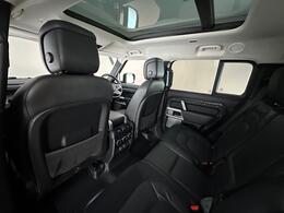 Land Rover Defender 130 BL72MHF