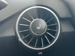 Audi TT YK69UUT