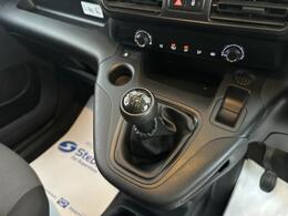 Vauxhall Combo FE70OOB