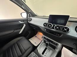 Mercedes-Benz X Class RF68PCZ