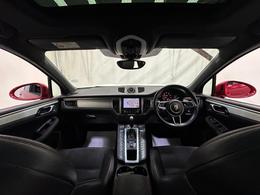 Porsche Macan AF17MLL