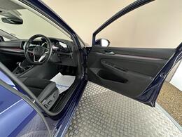 Volkswagen Golf VE22WDV