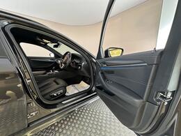 BMW 5 Series KS22OGZ