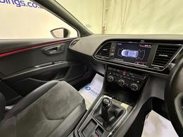 SEAT Leon YA69LHE