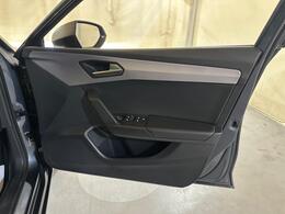 SEAT Leon PX70XZD