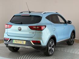 MG MG ZS PN71FBL