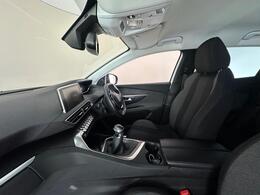 Peugeot 3008 YB72LHJ