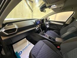 SEAT Leon PX70XZD