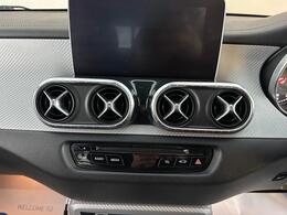 Mercedes-Benz X Class RF68PCZ