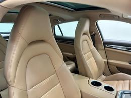 Porsche Panamera LA17VFV