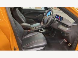 Ford Mustang Mach-E YR74UJL
