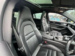 Porsche Panamera VU67KYG