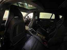 Porsche Panamera VU67KYG