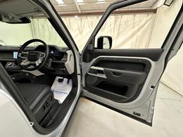 Land Rover Defender 110 KR70NFM