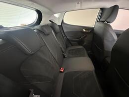Ford Fiesta MH72KGP