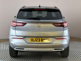 Vauxhall Grandland HJ23RYG
