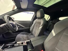 Vauxhall Astra CK24WHW