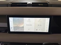 Land Rover Defender 110 OY20YDU
