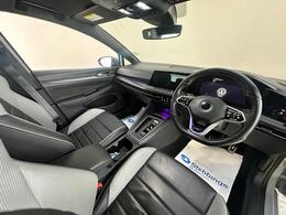 Volkswagen Golf PF21AOC