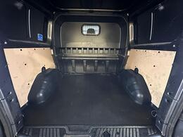 Ford Transit Custom OV72AVG