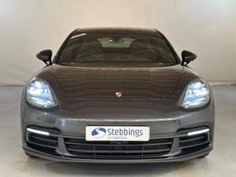 Porsche Panamera VU67KYG