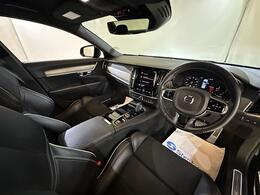 Volvo S90 YO21MJJ