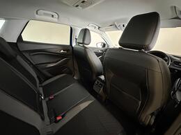 Vauxhall Grandland X DT69YHN