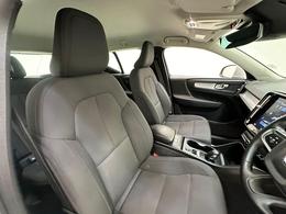 Volvo XC40 YM70FWV