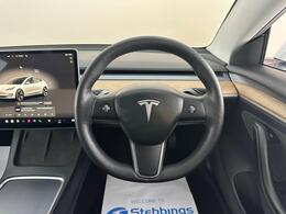 Tesla Model 3 AF72VKR