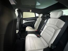 Porsche Taycan LV71XCL