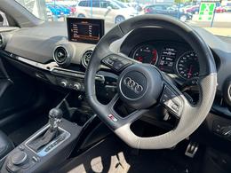 Audi Q2 YH20JFN