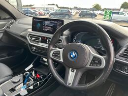 BMW iX3 FJ72UOX