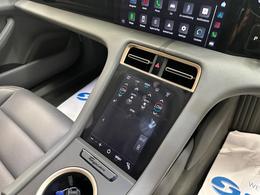 Porsche Taycan LB22MVG